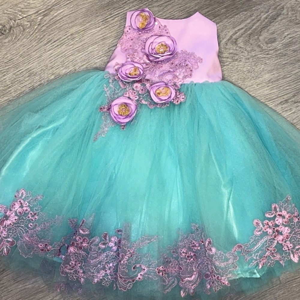 Baby dress
